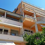 Pensjonat Mamma Mia Makarska